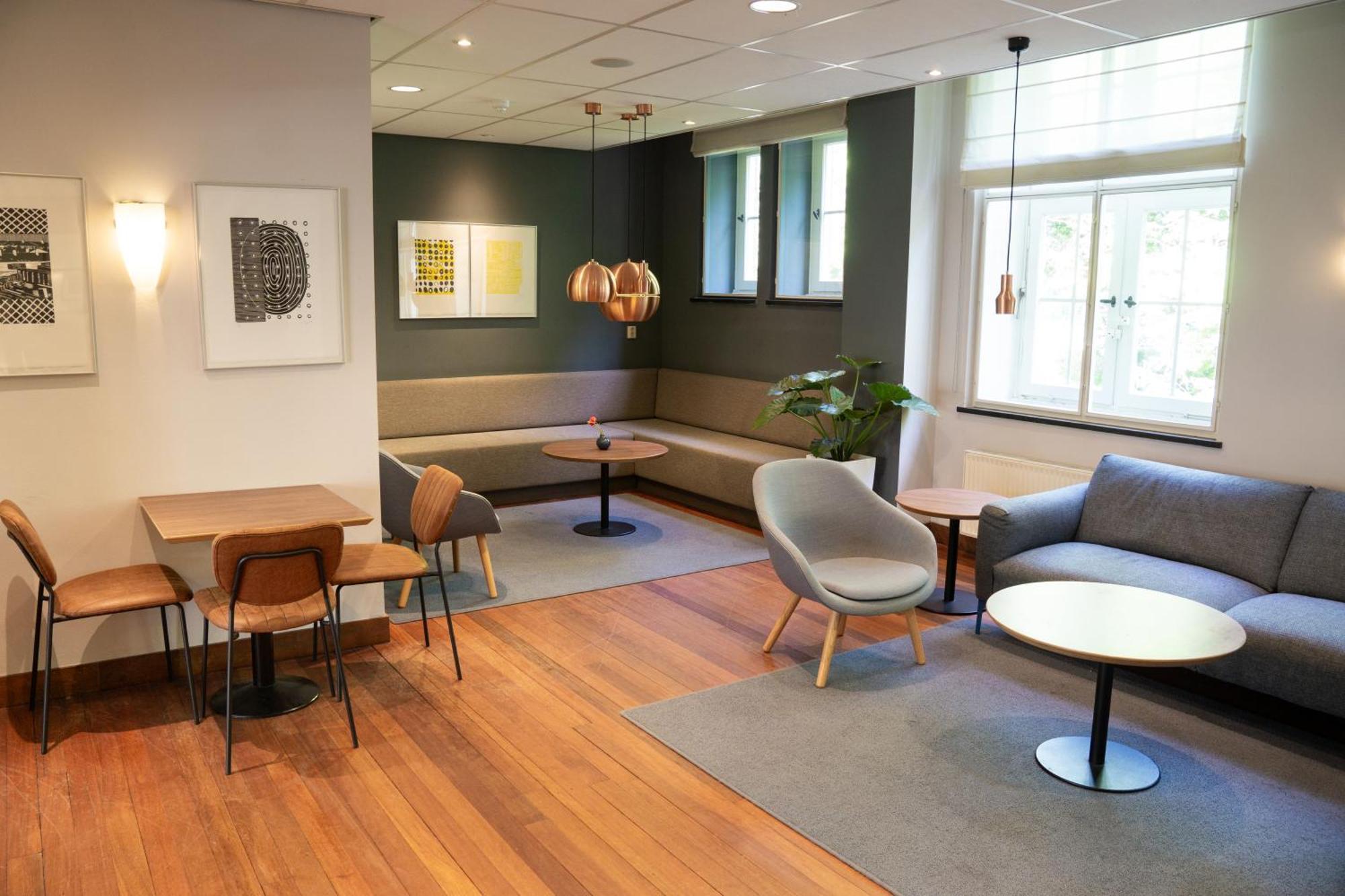 Hotel Kontakt Der Kontinenten Soesterberg Luaran gambar