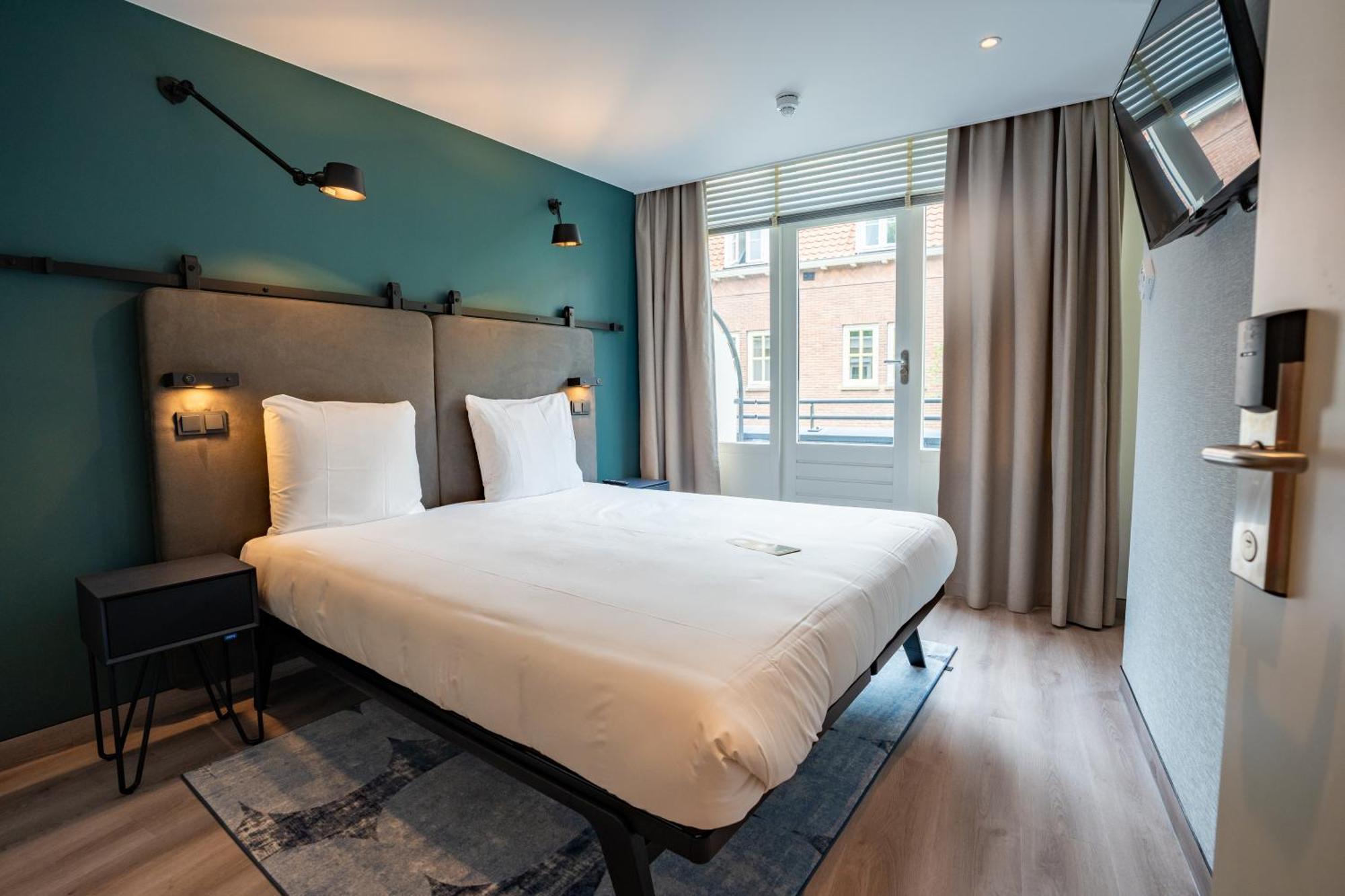 Hotel Kontakt Der Kontinenten Soesterberg Luaran gambar